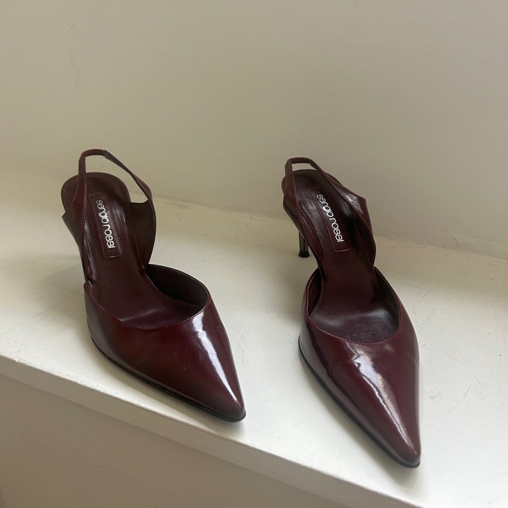 Sergio Rossi Kitten heel slingback